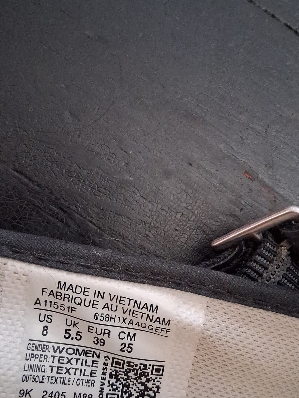 Black Mary Jane Converse Sneakers - Womens Size 8 - Picture 7 of 7